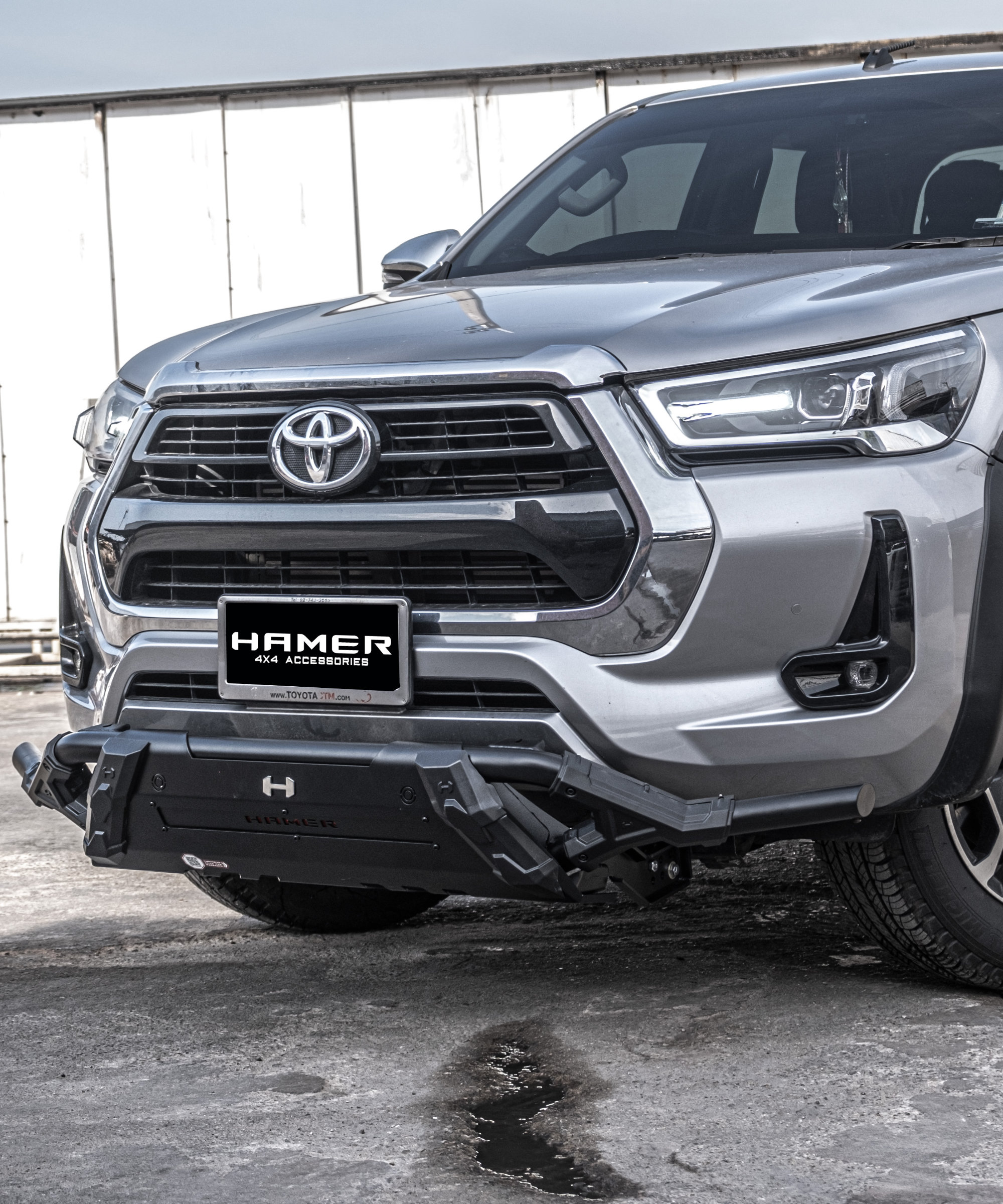 Defensa Baja Frontal Hamer Hilux 2015–2020 - Imagen 2